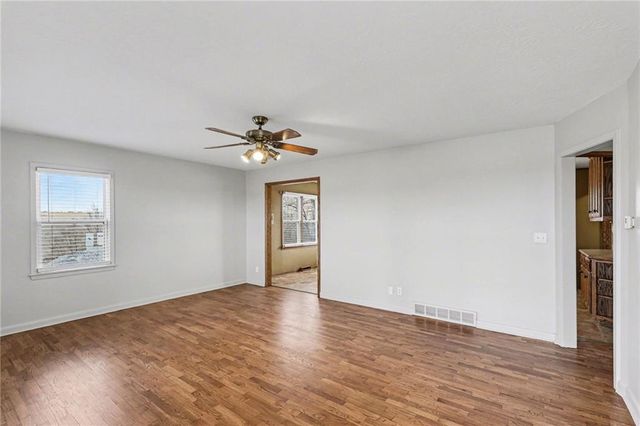 12120 SE West Road, Edgerton, MO 64444