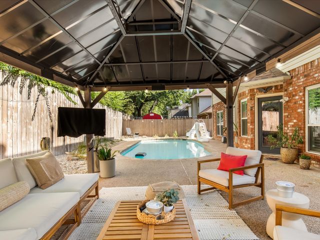 4107 Plumwood Drive, Arlington, TX 76016