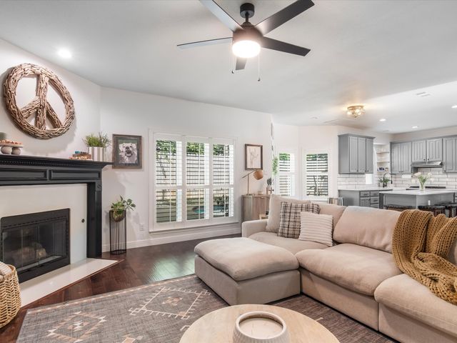 4107 Plumwood Drive, Arlington, TX 76016