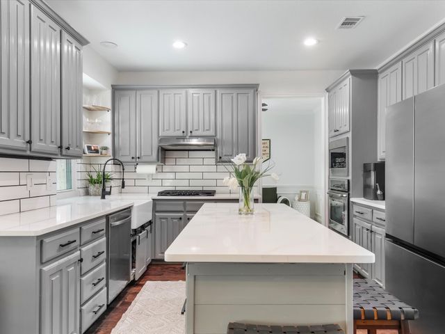 4107 Plumwood Drive, Arlington, TX 76016