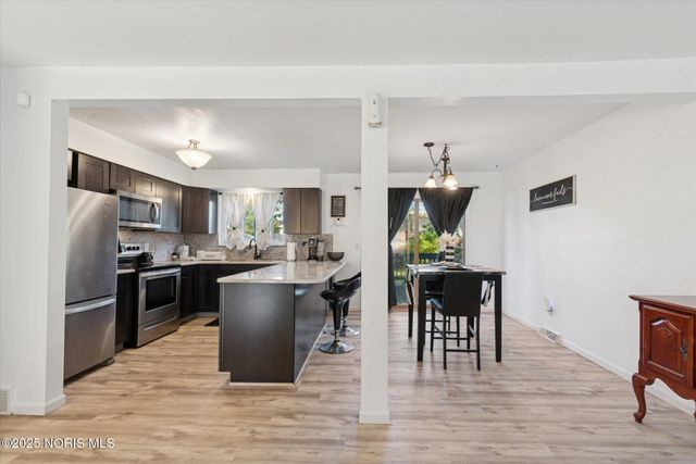 4754 Imperial Drive, Toledo, OH 43623