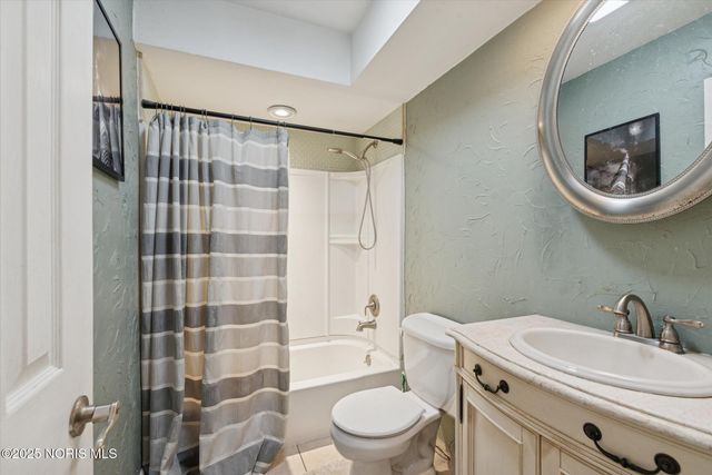 4754 Imperial Drive, Toledo, OH 43623