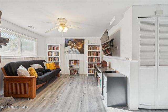 4754 Imperial Drive, Toledo, OH 43623