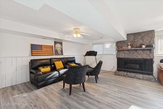 4754 Imperial Drive, Toledo, OH 43623