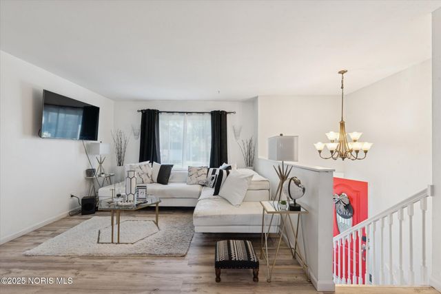 4754 Imperial Drive, Toledo, OH 43623