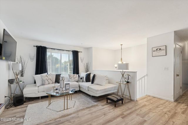 4754 Imperial Drive, Toledo, OH 43623