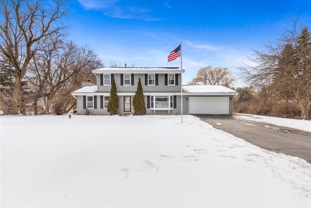 S38W27600 Windsong RIDGE, Waukesha, WI 53189