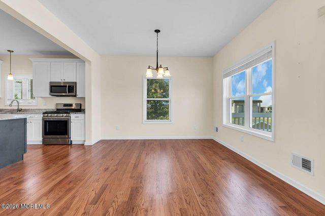 507 Edmunds Avenue, Union Beach, NJ 07735