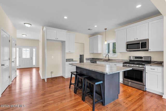 507 Edmunds Avenue, Union Beach, NJ 07735