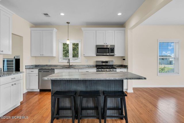 507 Edmunds Avenue, Union Beach, NJ 07735