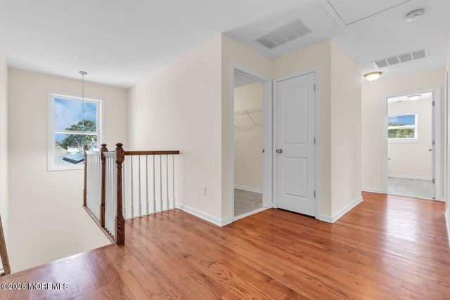 507 Edmunds Avenue, Union Beach, NJ 07735