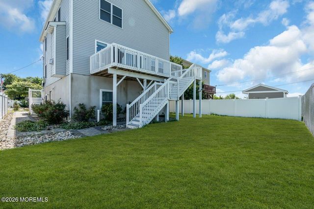 507 Edmunds Avenue, Union Beach, NJ 07735