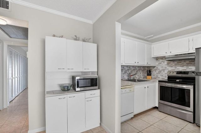 1034 Ashby D 1034, Deerfield Beach, FL 33442