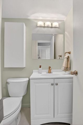 1034 Ashby D 1034, Deerfield Beach, FL 33442