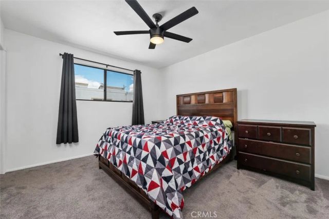 18415 Collins, Tarzana, CA 91356
