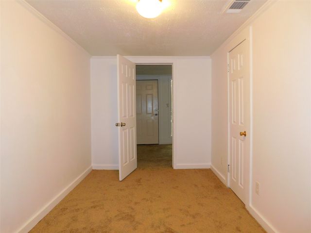 1007 W Collins Street, Denton, TX 76201