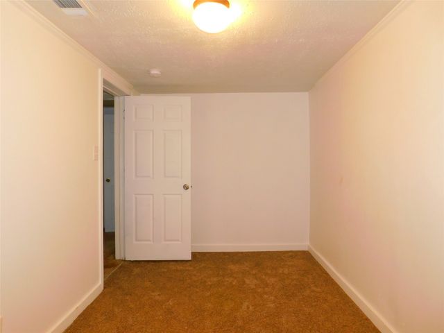 1007 W Collins Street, Denton, TX 76201