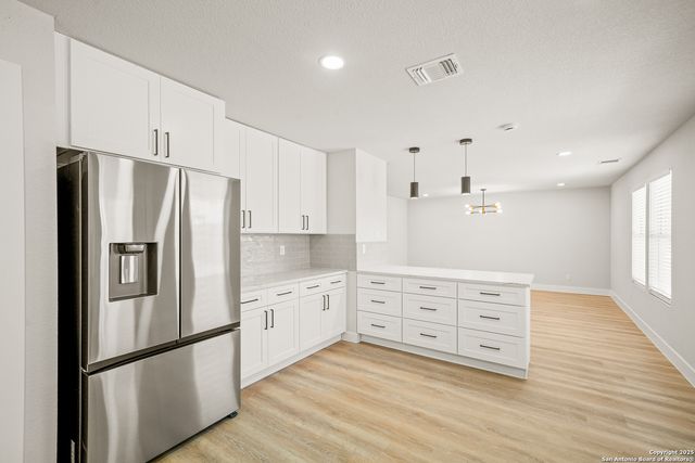 24615 Corral Gables, San Antonio, TX 78261