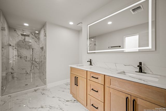 24615 Corral Gables, San Antonio, TX 78261