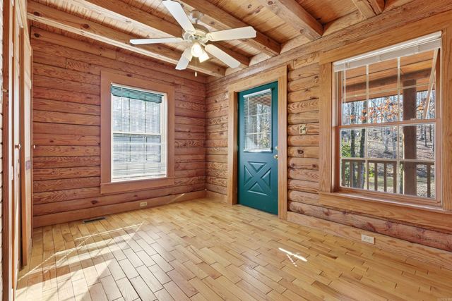 5621 Salt Creek Road, Benton, AR 72019