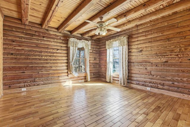 5621 Salt Creek Road, Benton, AR 72019