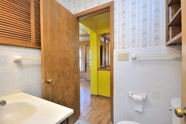 12700 Dunwoody DRIVE, Elm Grove, WI 53122