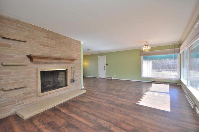 12700 Dunwoody DRIVE, Elm Grove, WI 53122