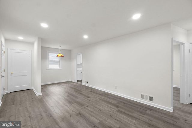 3658 CLIFMAR RD, Baltimore, MD 21244