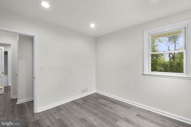 3658 CLIFMAR RD, Baltimore, MD 21244