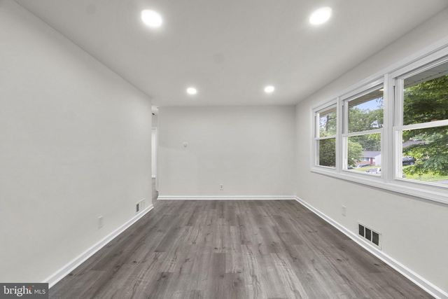 3658 CLIFMAR RD, Baltimore, MD 21244