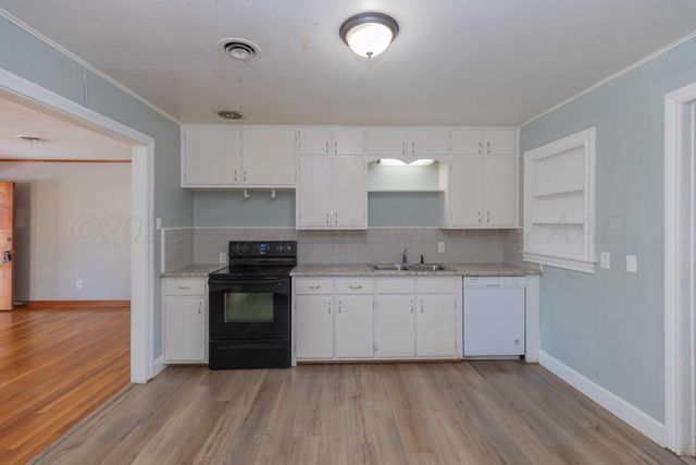 1226 S BRYAN Street, Amarillo, TX 79102