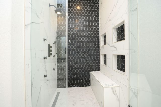 2212 Stuart Street, Houston, TX 77004