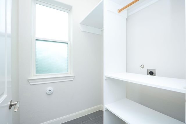 2212 Stuart Street, Houston, TX 77004