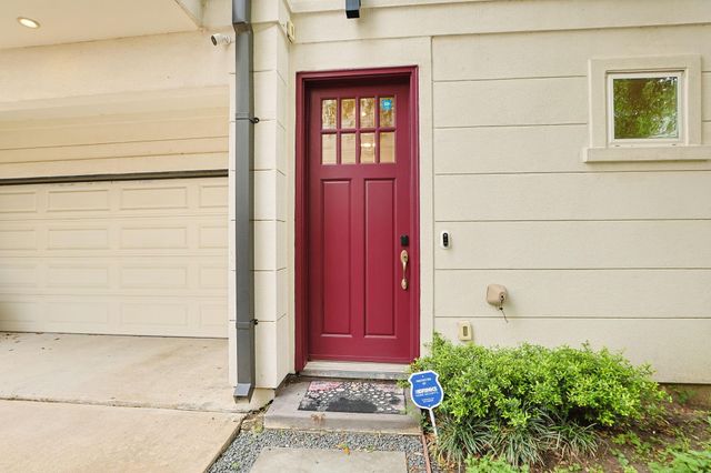 2212 Stuart Street, Houston, TX 77004