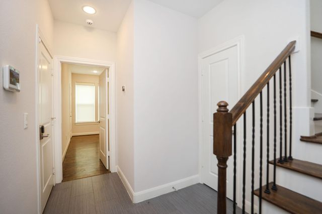 2212 Stuart Street, Houston, TX 77004