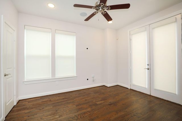 2212 Stuart Street, Houston, TX 77004