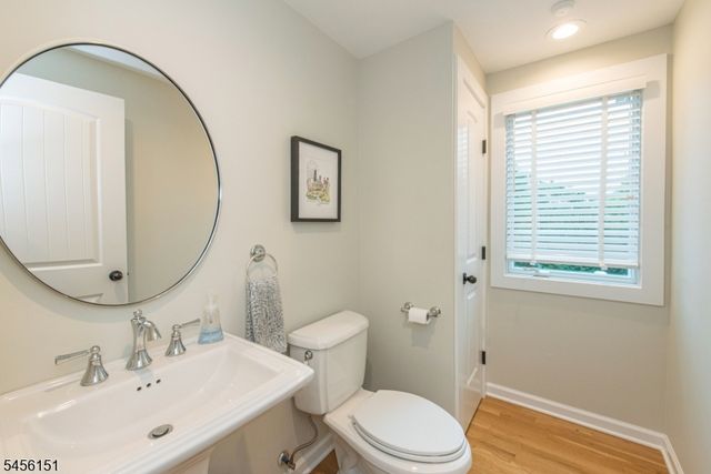 3 Lake Trl W, Harding Twp., NJ 07960