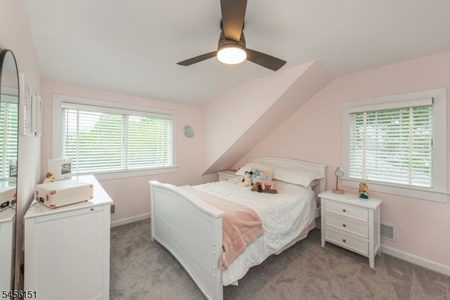 3 Lake Trl W, Harding Twp., NJ 07960