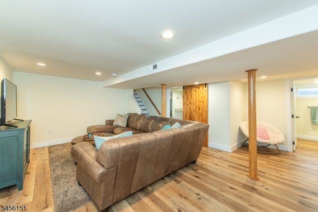 3 Lake Trl W, Harding Twp., NJ 07960