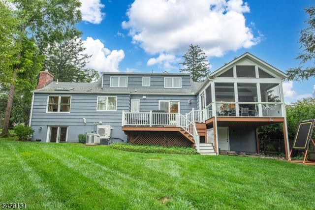 3 Lake Trl W, Harding Twp., NJ 07960