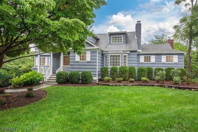 3 Lake Trl W, Harding Twp., NJ 07960