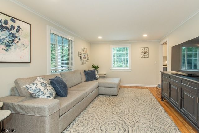 3 Lake Trl W, Harding Twp., NJ 07960