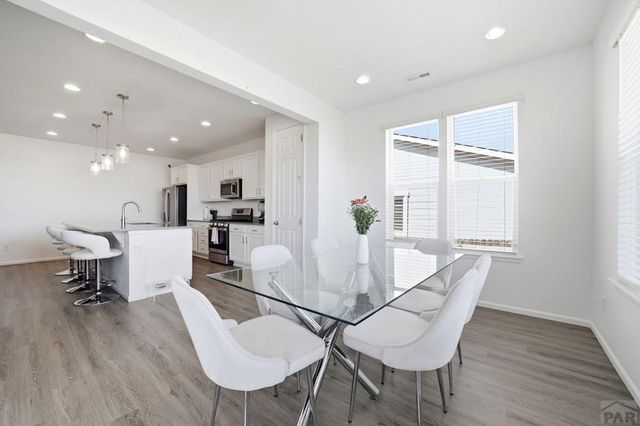 2213 Sunrise Ln, Pueblo, CO 81008