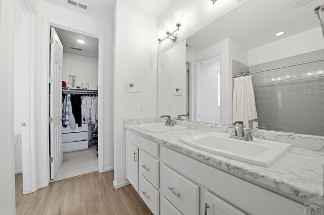 2213 Sunrise Ln, Pueblo, CO 81008