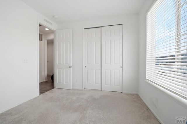 2213 Sunrise Ln, Pueblo, CO 81008