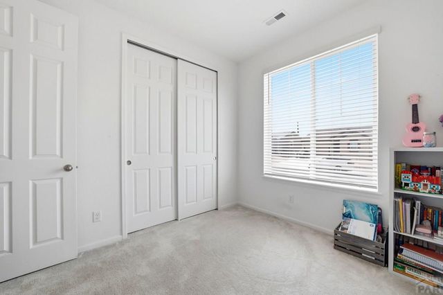 2213 Sunrise Ln, Pueblo, CO 81008