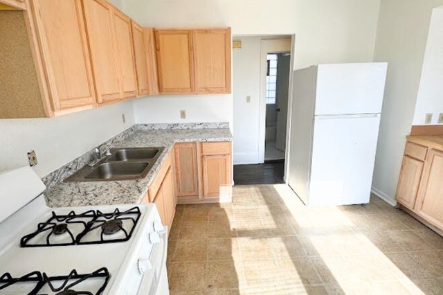 617 Morgan Avenue N, Minneapolis, MN 55411