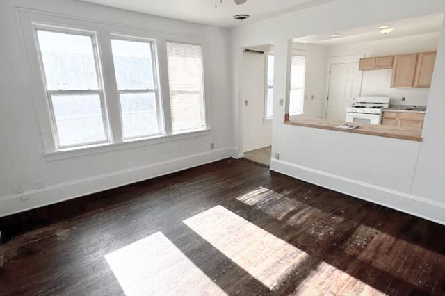 617 Morgan Avenue N, Minneapolis, MN 55411