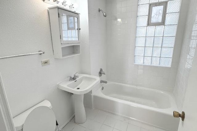 617 Morgan Avenue N, Minneapolis, MN 55411