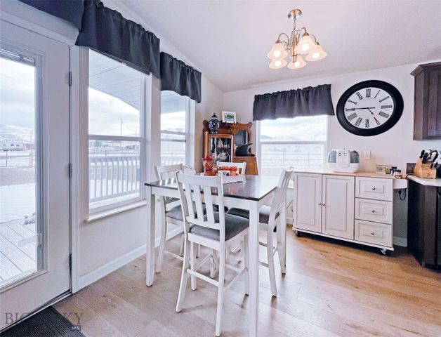 115 W 4th Avenue, Lima, MT 59739